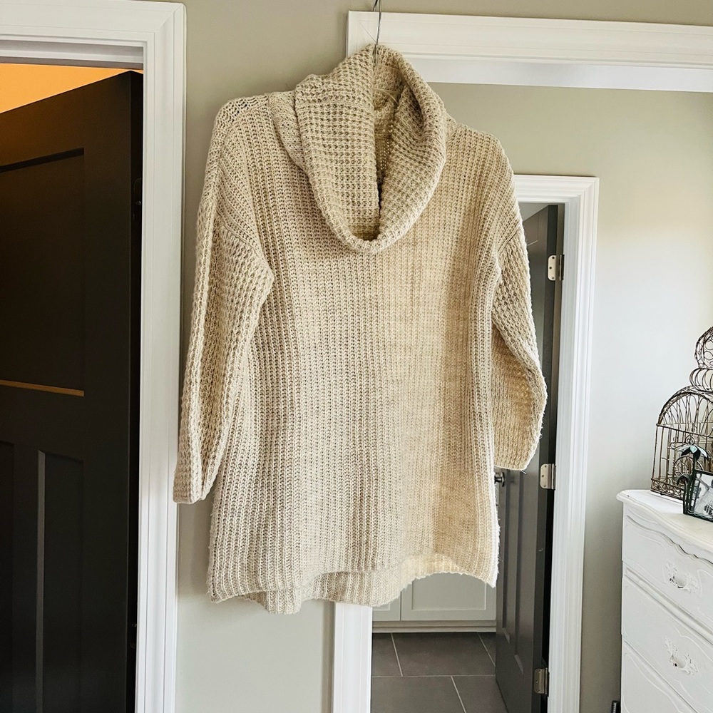 H&M Sweater